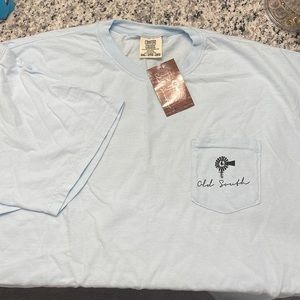 2XL comfort color t-shirt from a boutique. Never worn, still has tags.